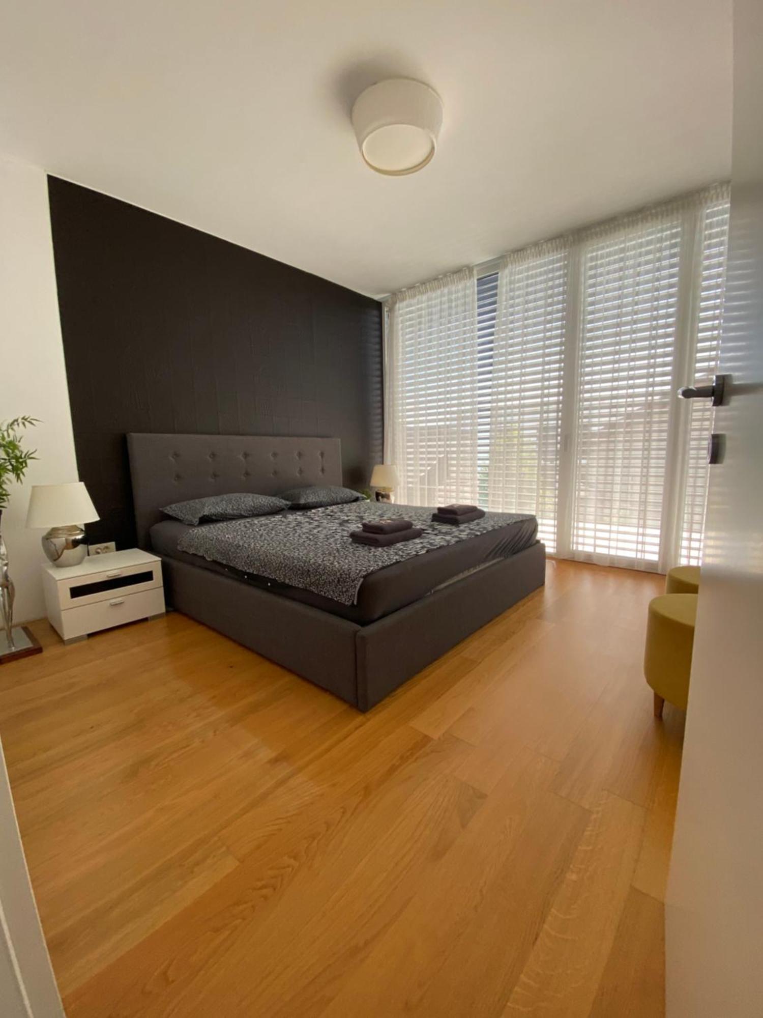 Popp Apartment