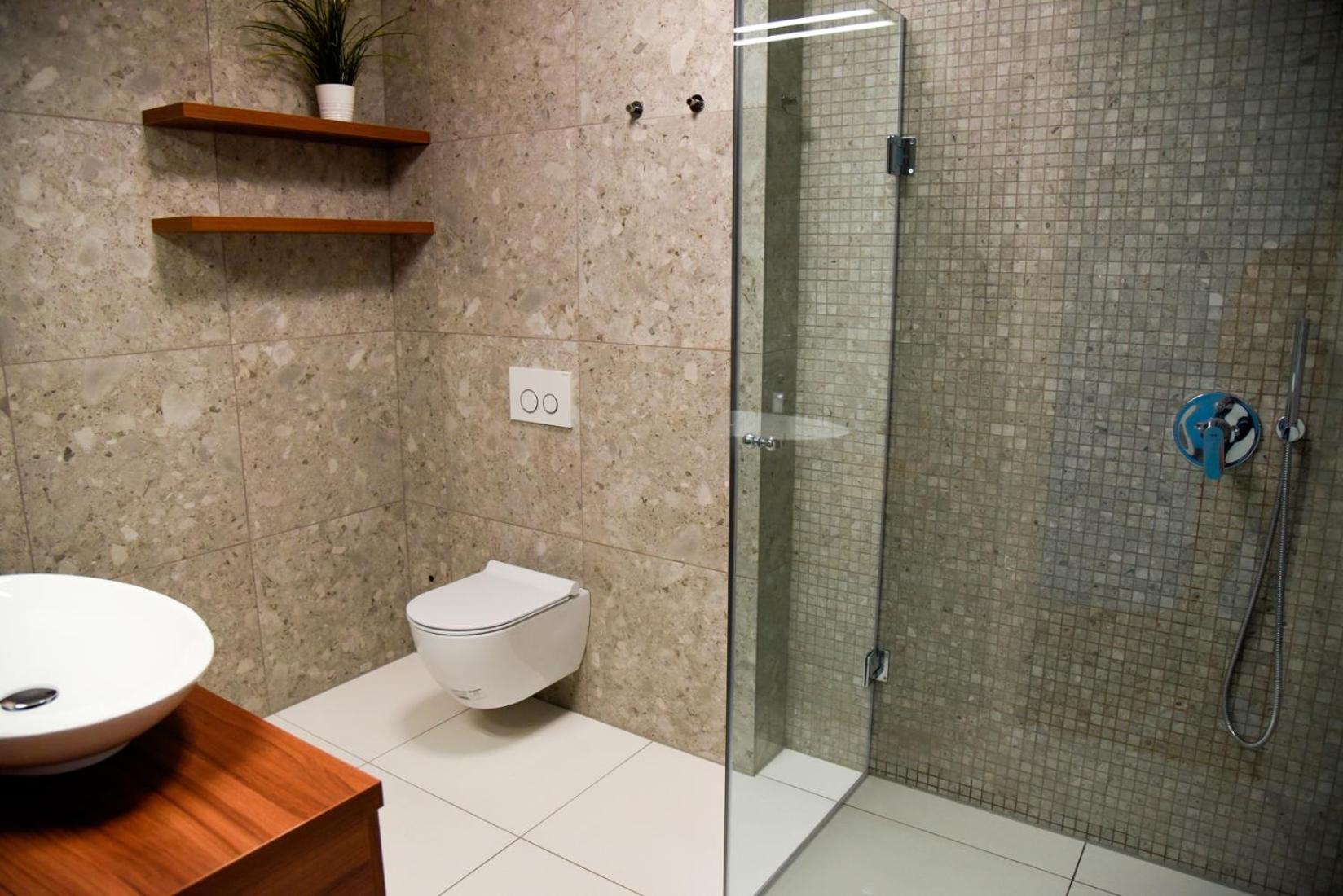 Popp Apartment